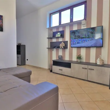 Yourhome - New * Sorrento