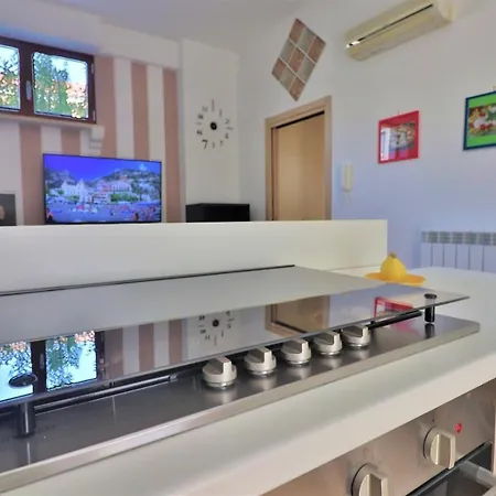 Appartamento Yourhome - New